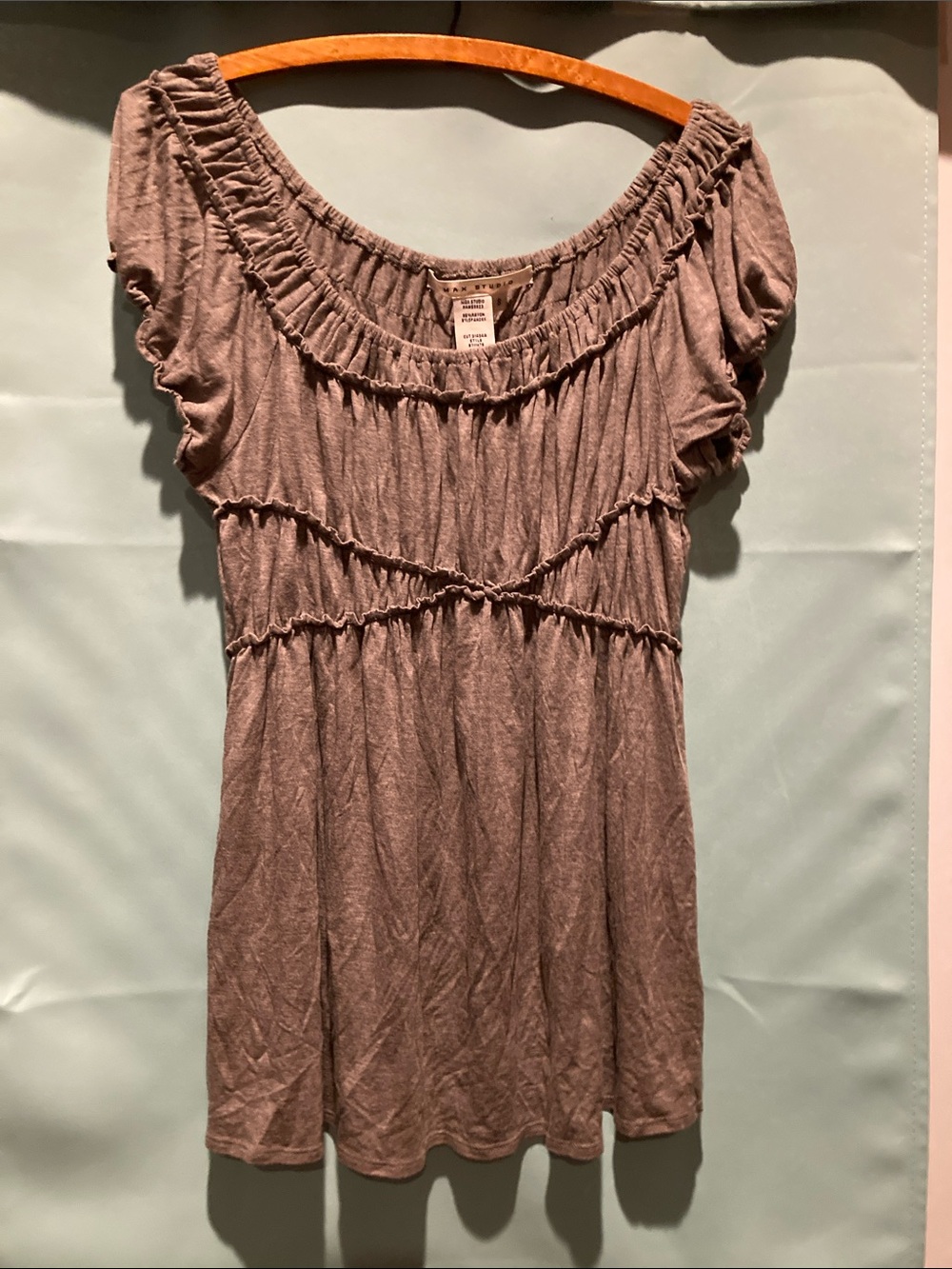 Max Studio Gray Ruffled Short Sleeve Tunic